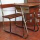 Bureau d'écolier en chêne et métal style industriel