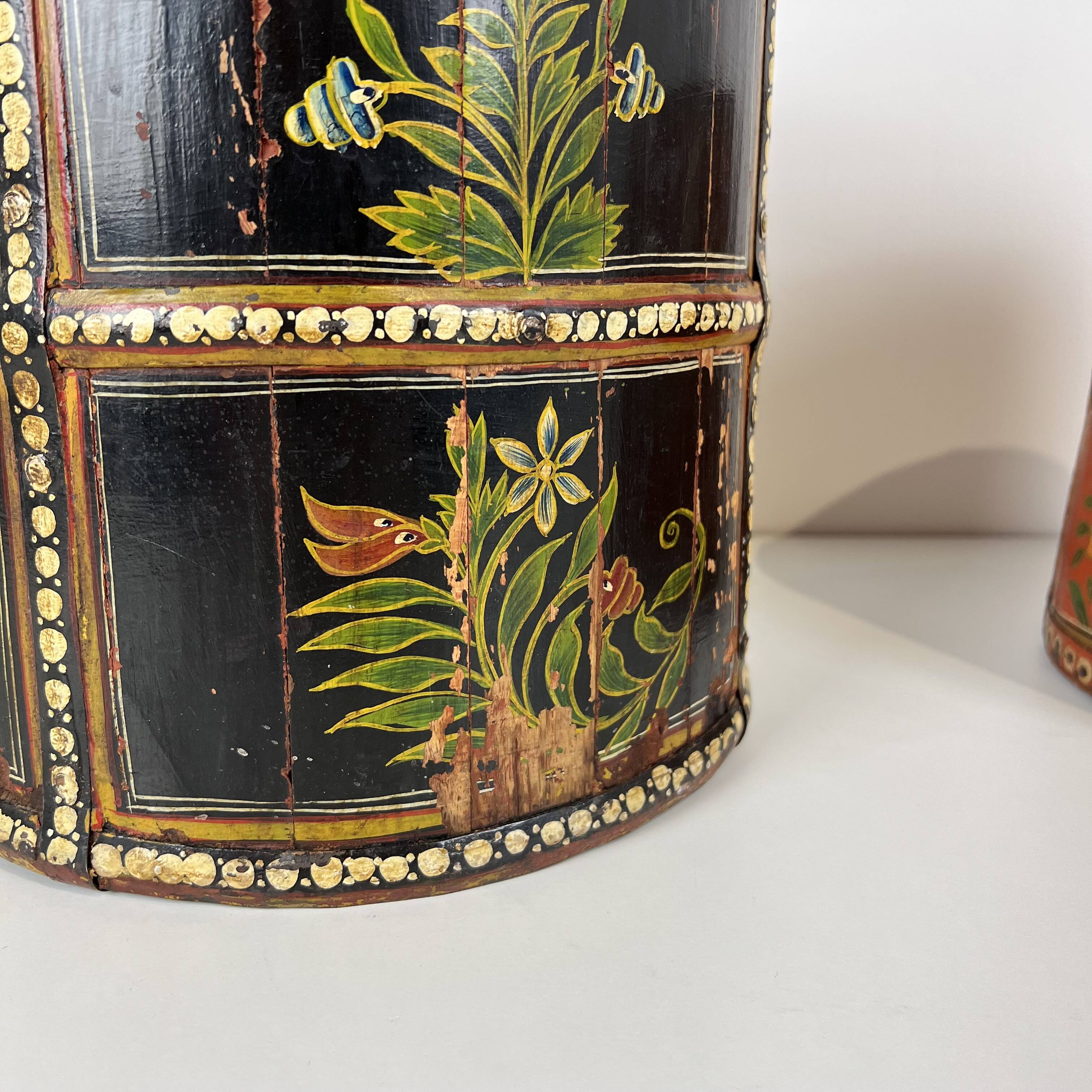 2 Old rice baskets, wooden buckets, flower pot, hand painted