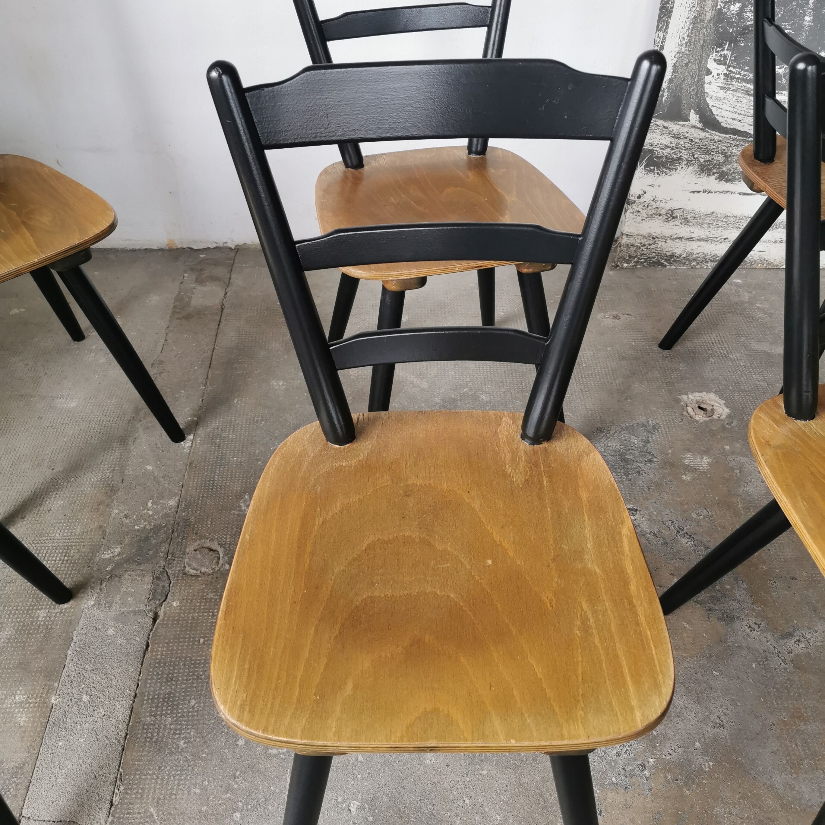 Set of 6 Scandinavian style bar chairs 1960/70