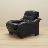 Black armchair, Italian design, 1980s, manufacture: Italy