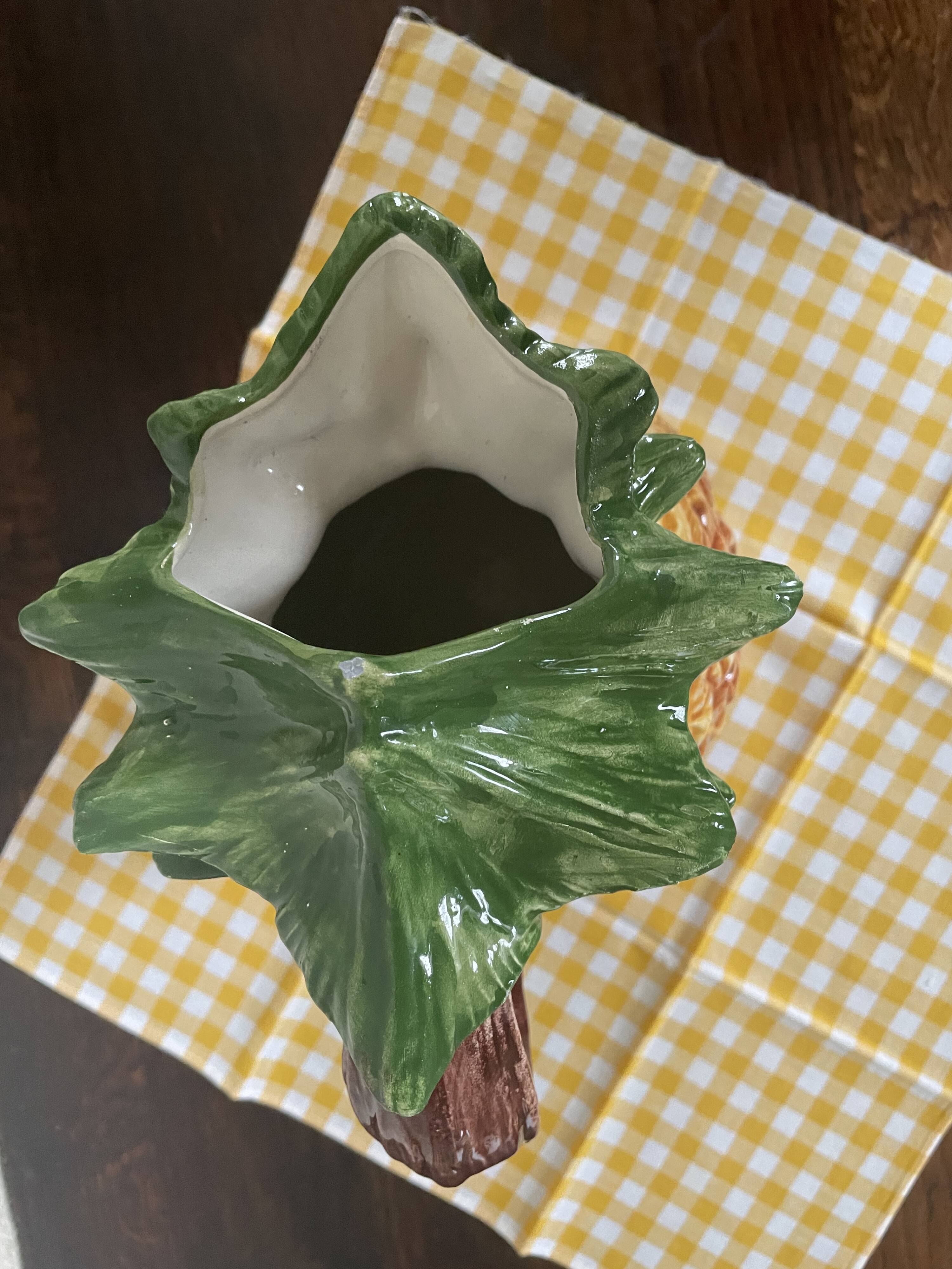 Pineapple slush pitcher h26