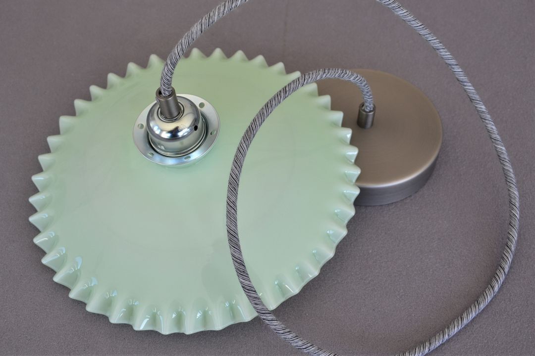 Vintage suspension in opaline scalloped mint color with water