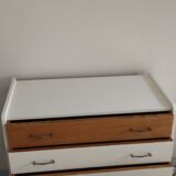 Chest of drawer compass feet