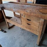 Carpenter's workbench