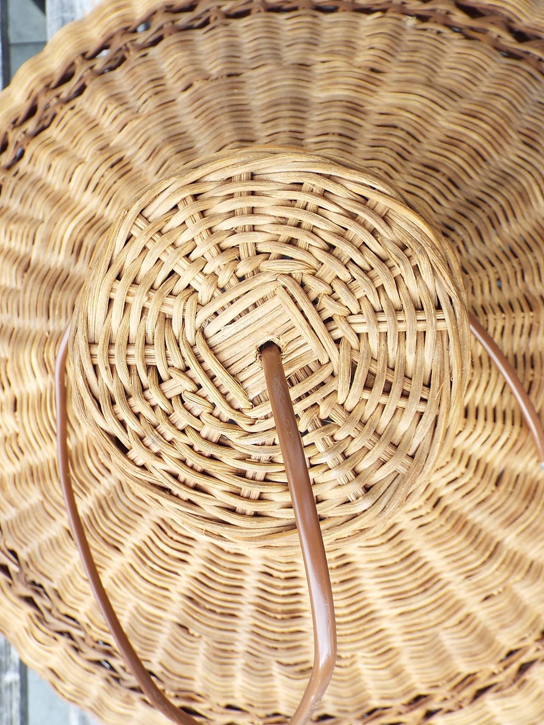 Wicker and rattan pendant light