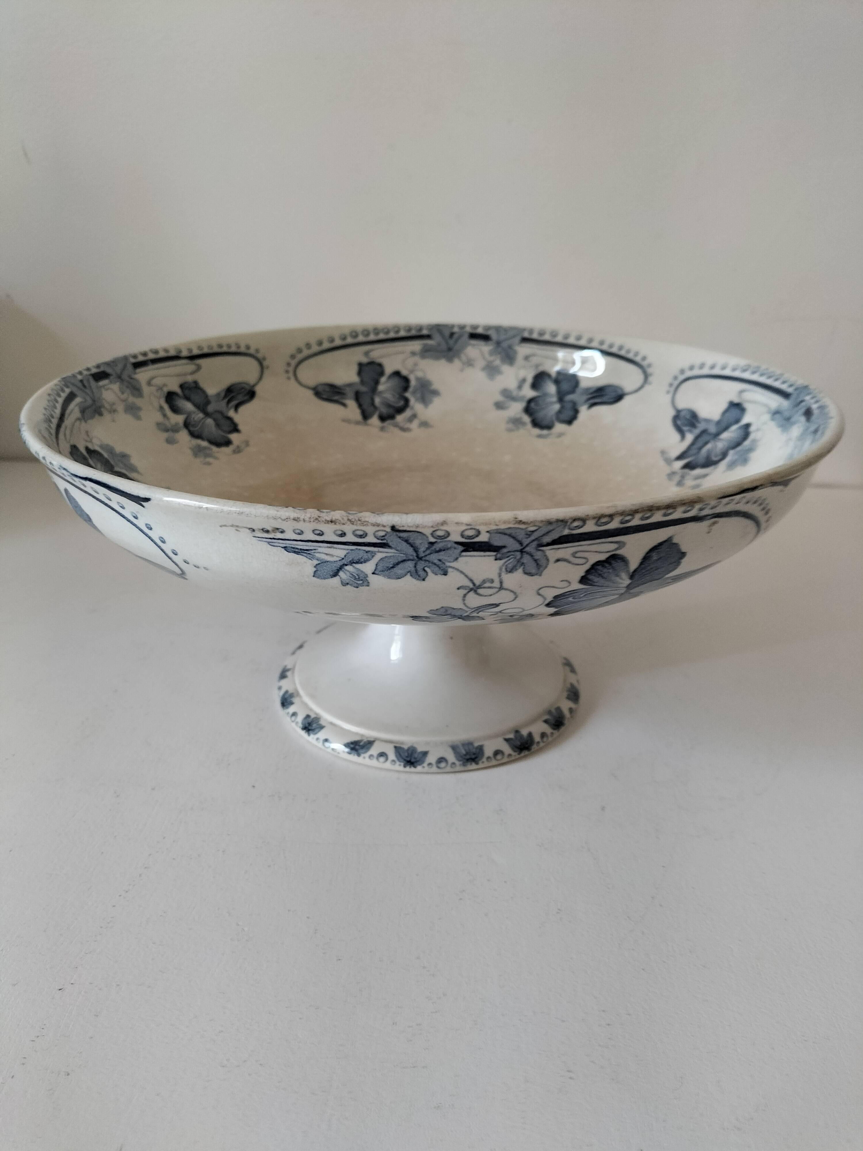 Compote dish with pedestal – SFNO stamp (circa 1890-1910)