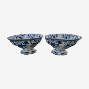 Pair of Flora Creil and Montereau cups