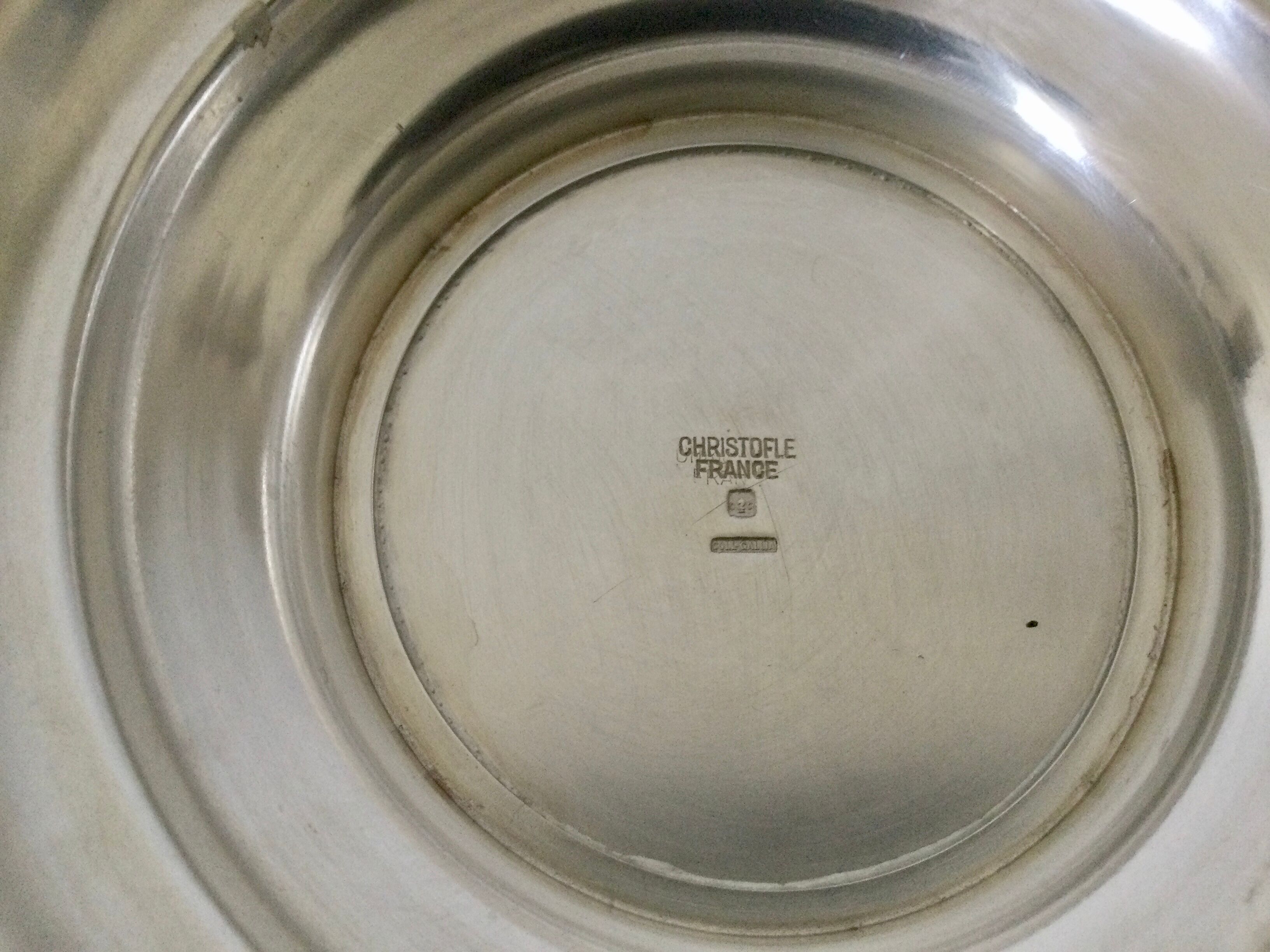Silver metal ice bucket from Christofle House