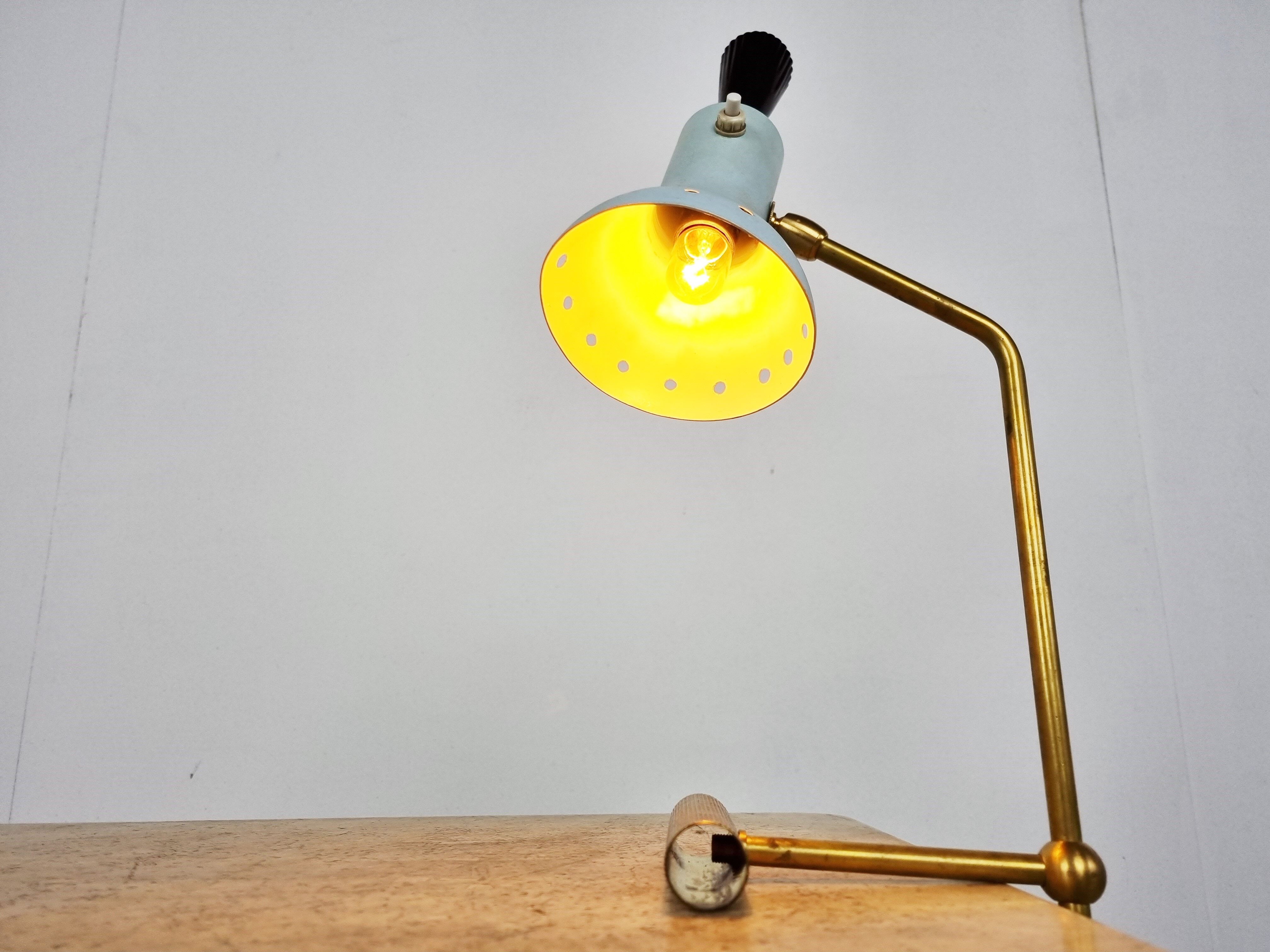 Vintage italian diabolo counter balancing table lamp, 1960s