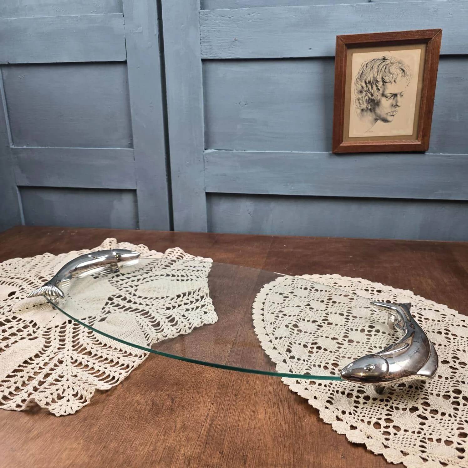 SILEA fish serving platter or dish in glass, with silver fish handles.