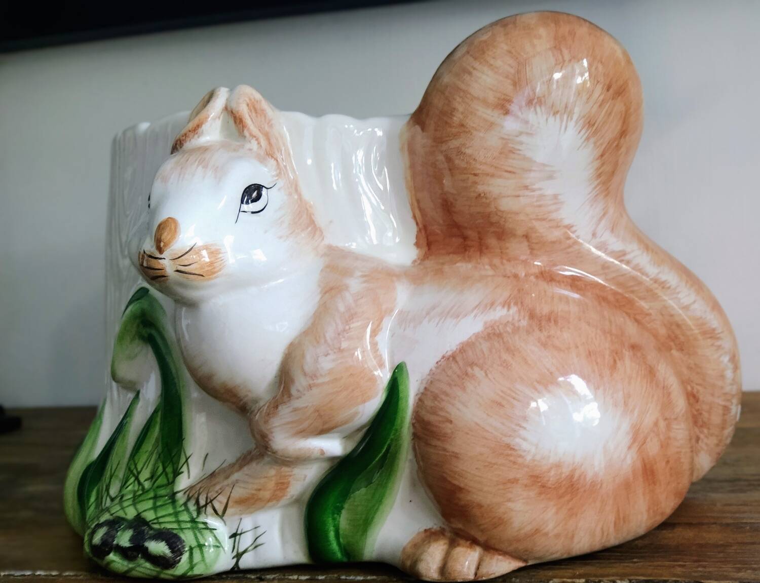 Earthenware pot cover