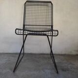 4 gridded metal chairs