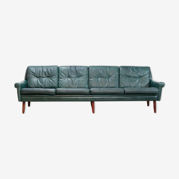 Green leather Danish design four-seater sofa from Svend Skipper