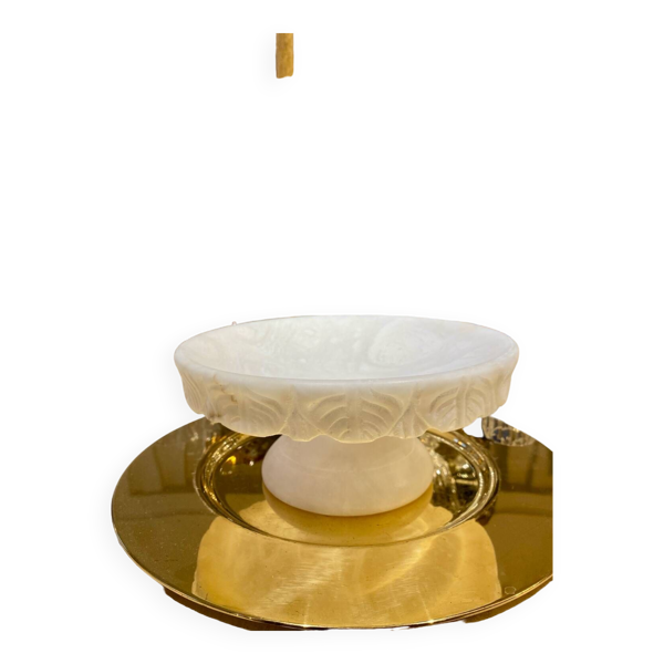 Coupe à fruit ou vide poche en albâtre sculpté