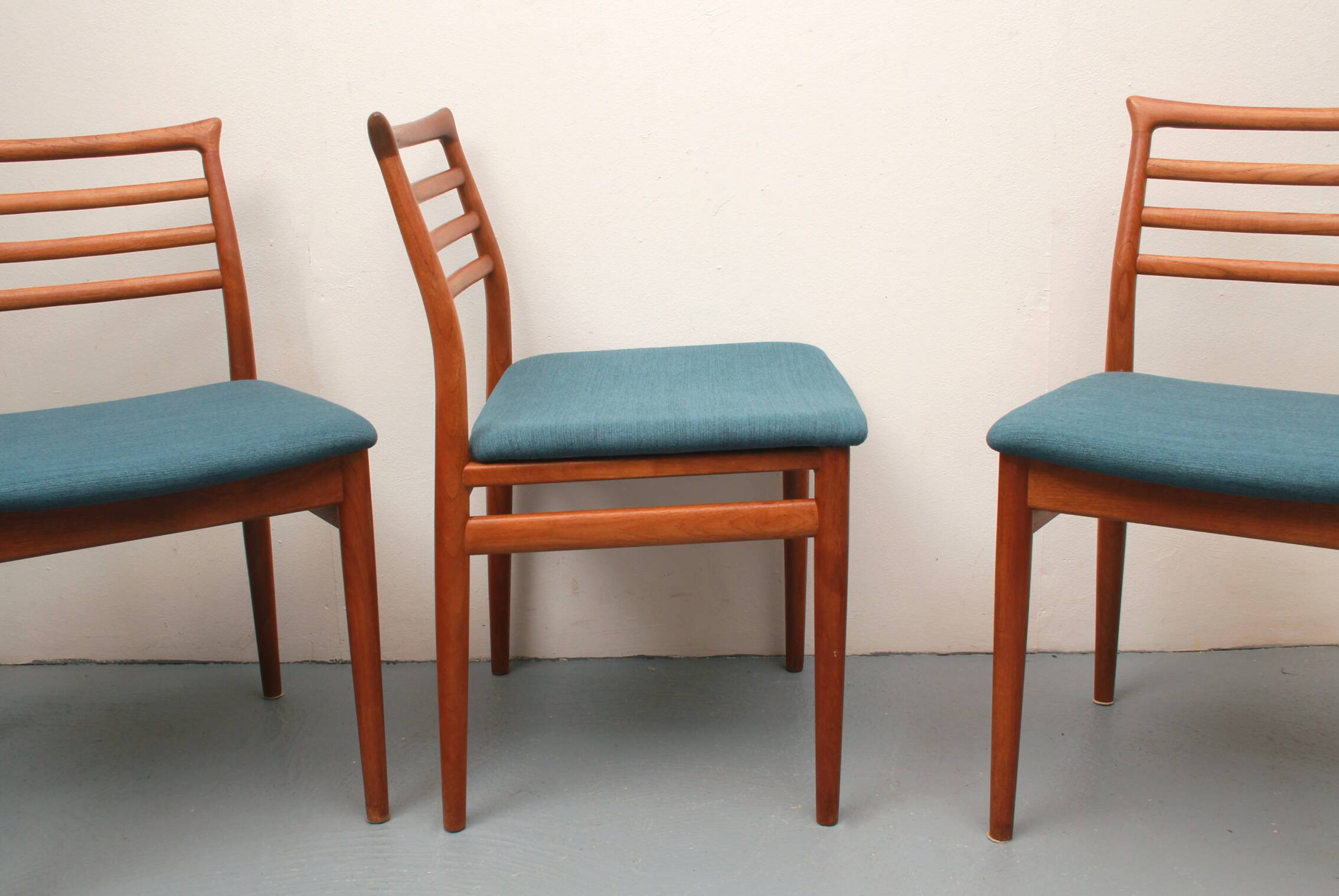 Set of 4 diningchairs teak, Erving Harland for Soro Chairs