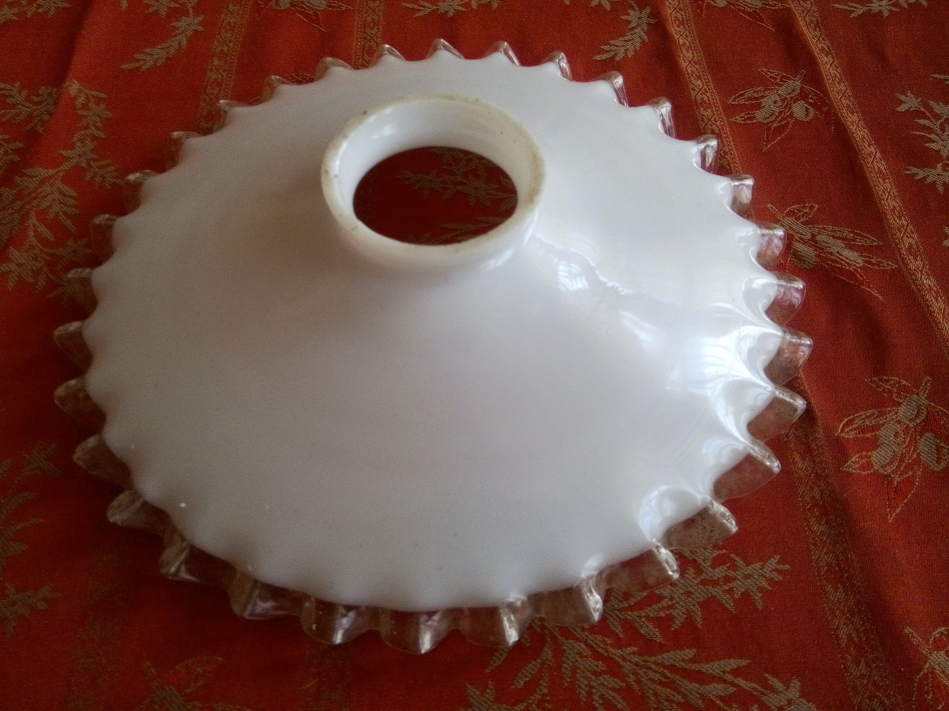 Opaline glass suspension lampshade