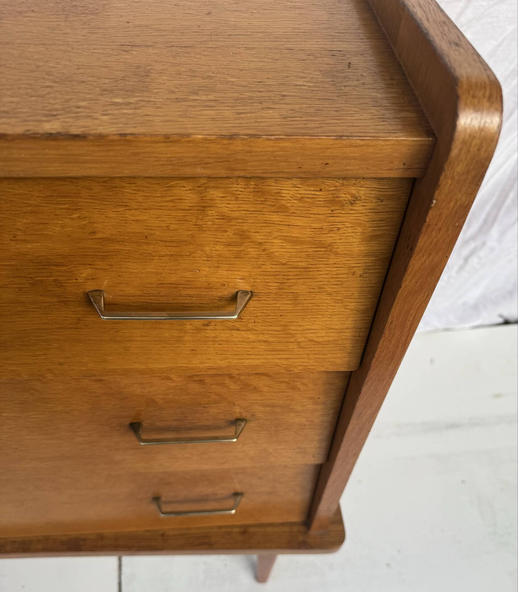 Commode vintage scandinave