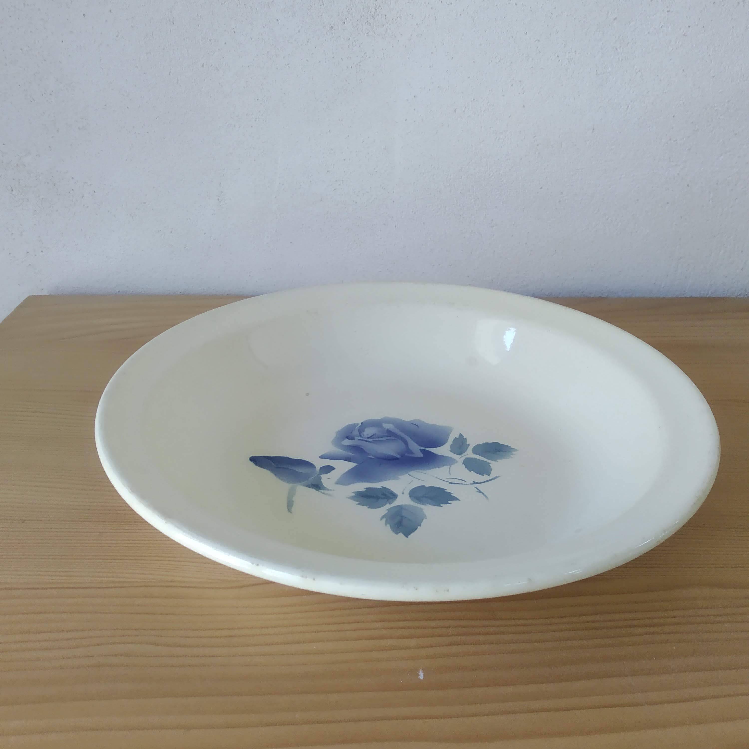 Digoin Sarreguemines Blue Rose Deep Dish
