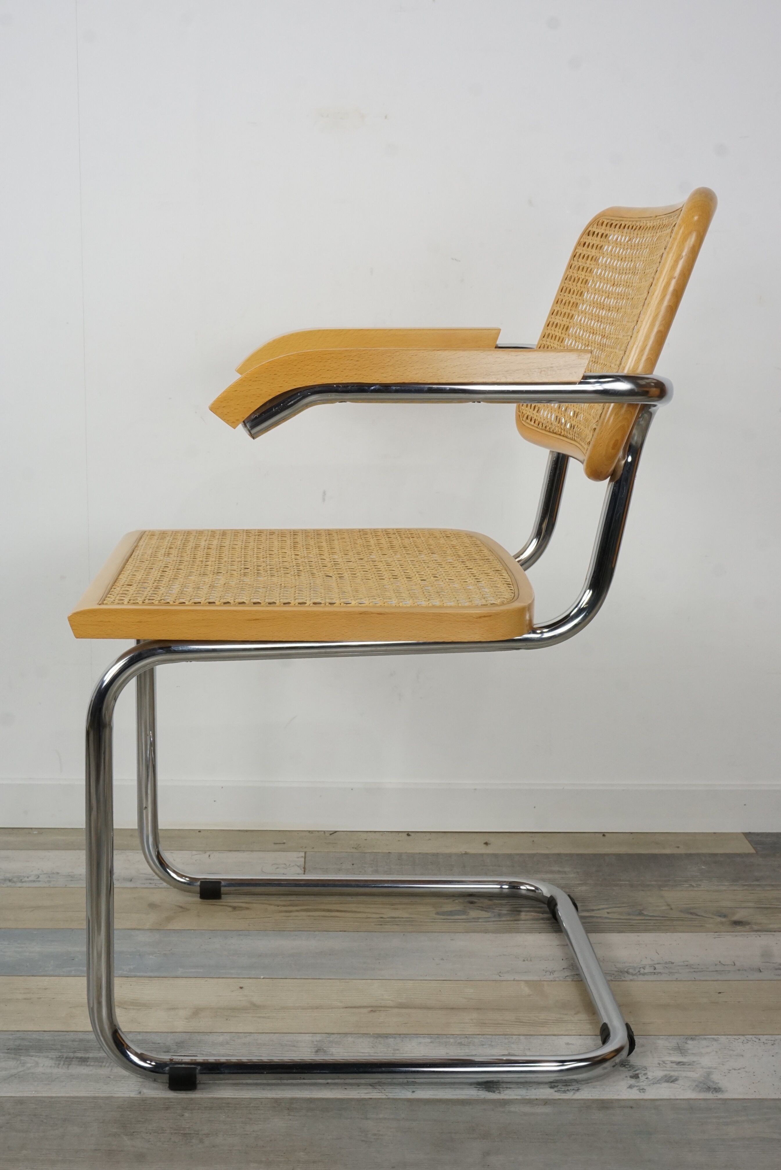 Cesca B64 armchair Marcel Breuer