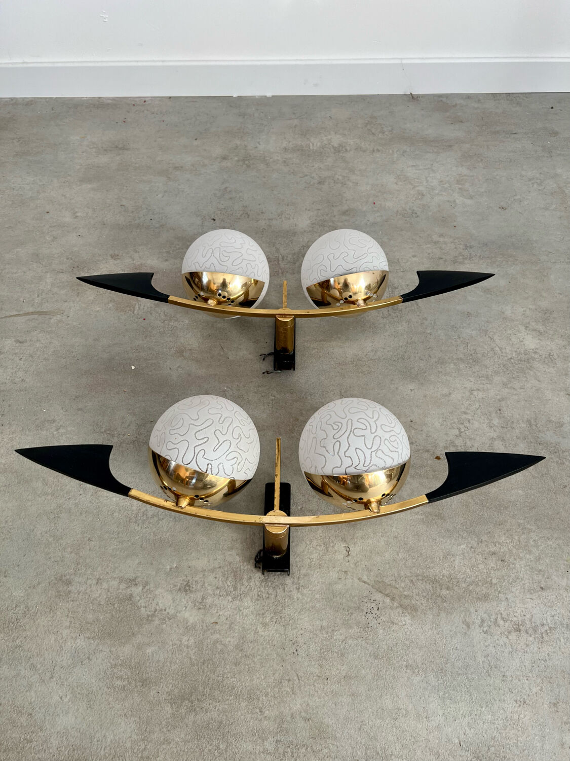 Lot light fixtures and chandeliers design Arlus 50s brass and opaline vintage