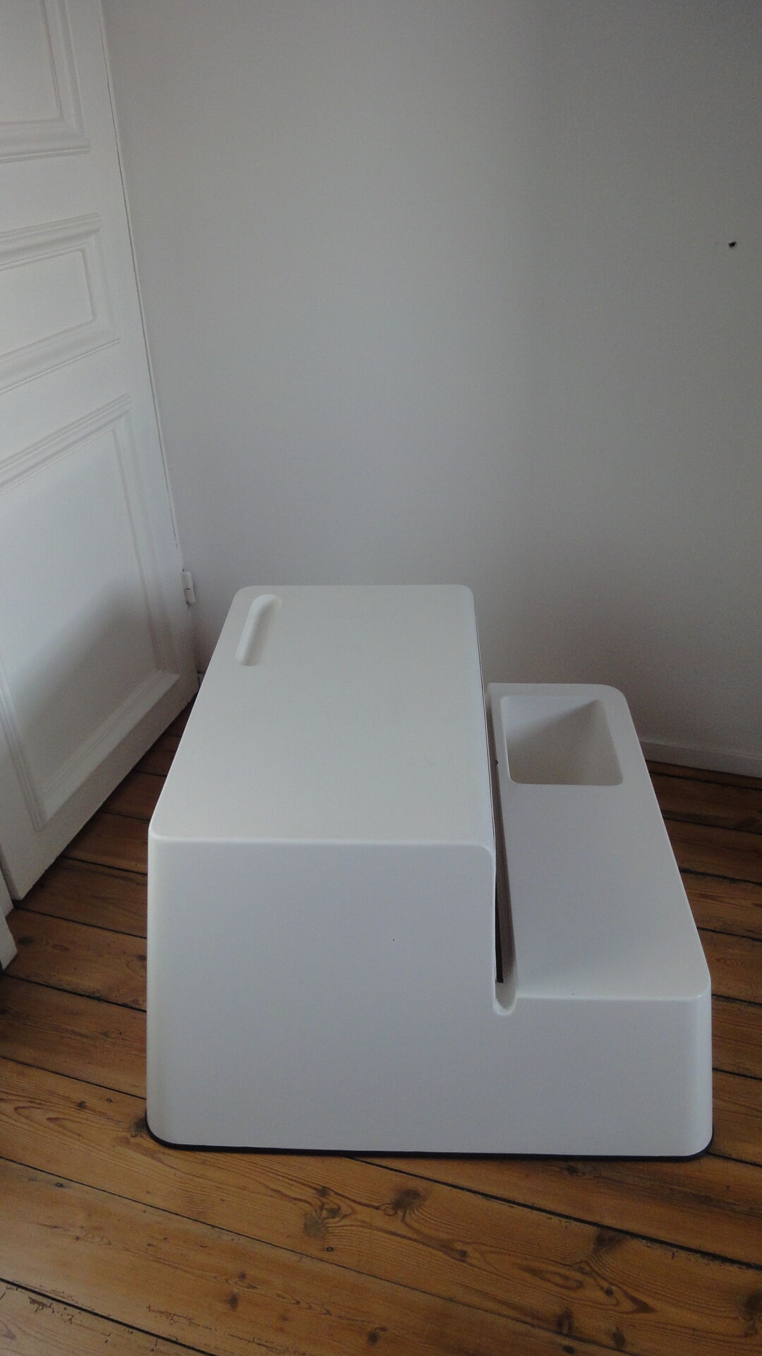 Bureau enfant vintage par Marc Berthier