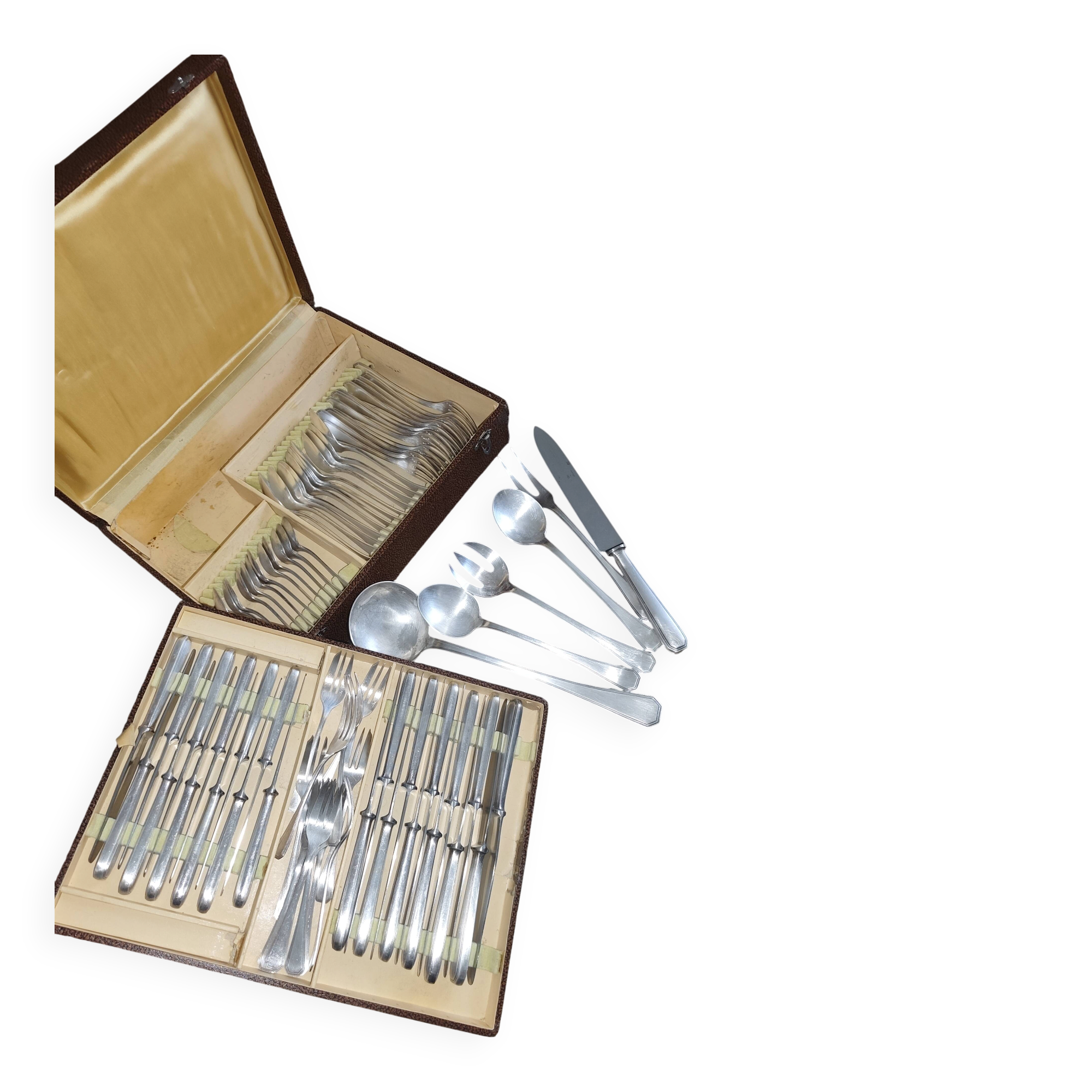 Christofle cutlery set model America