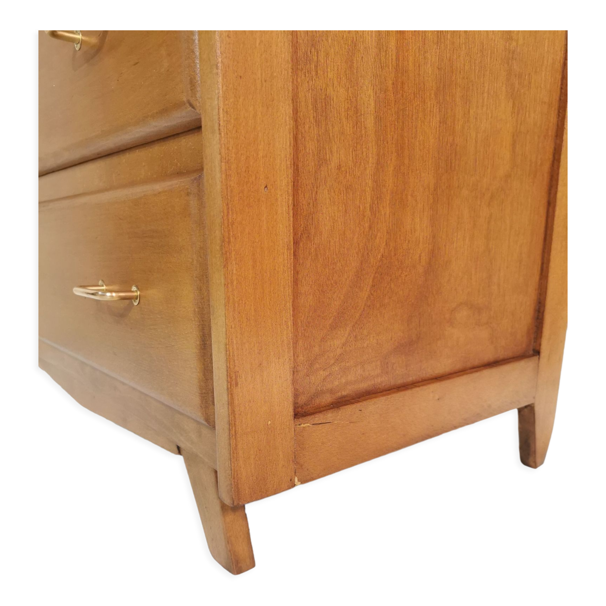 Vintage chest of drawers