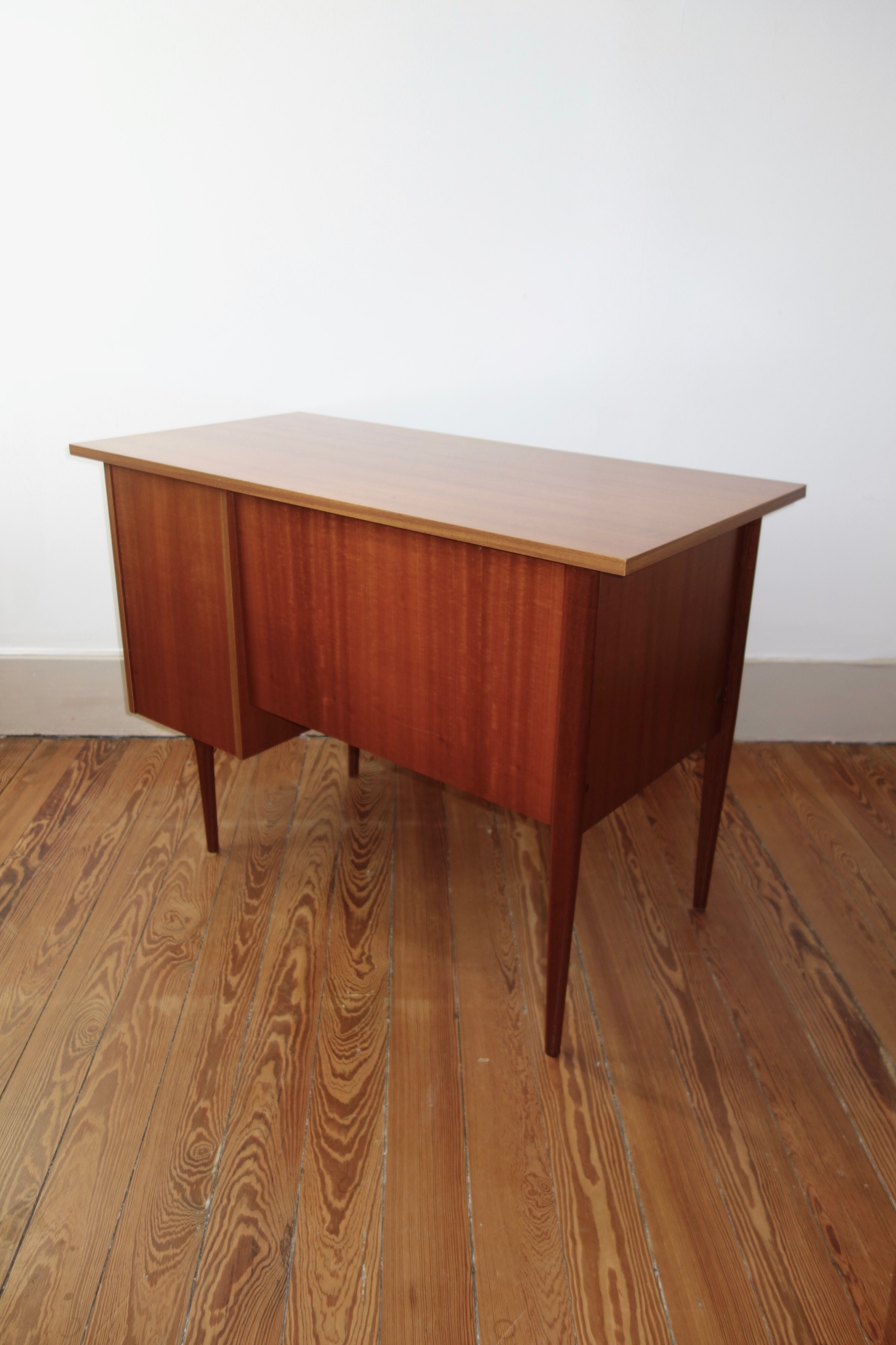 Desk line scandinavian 1960s teak
