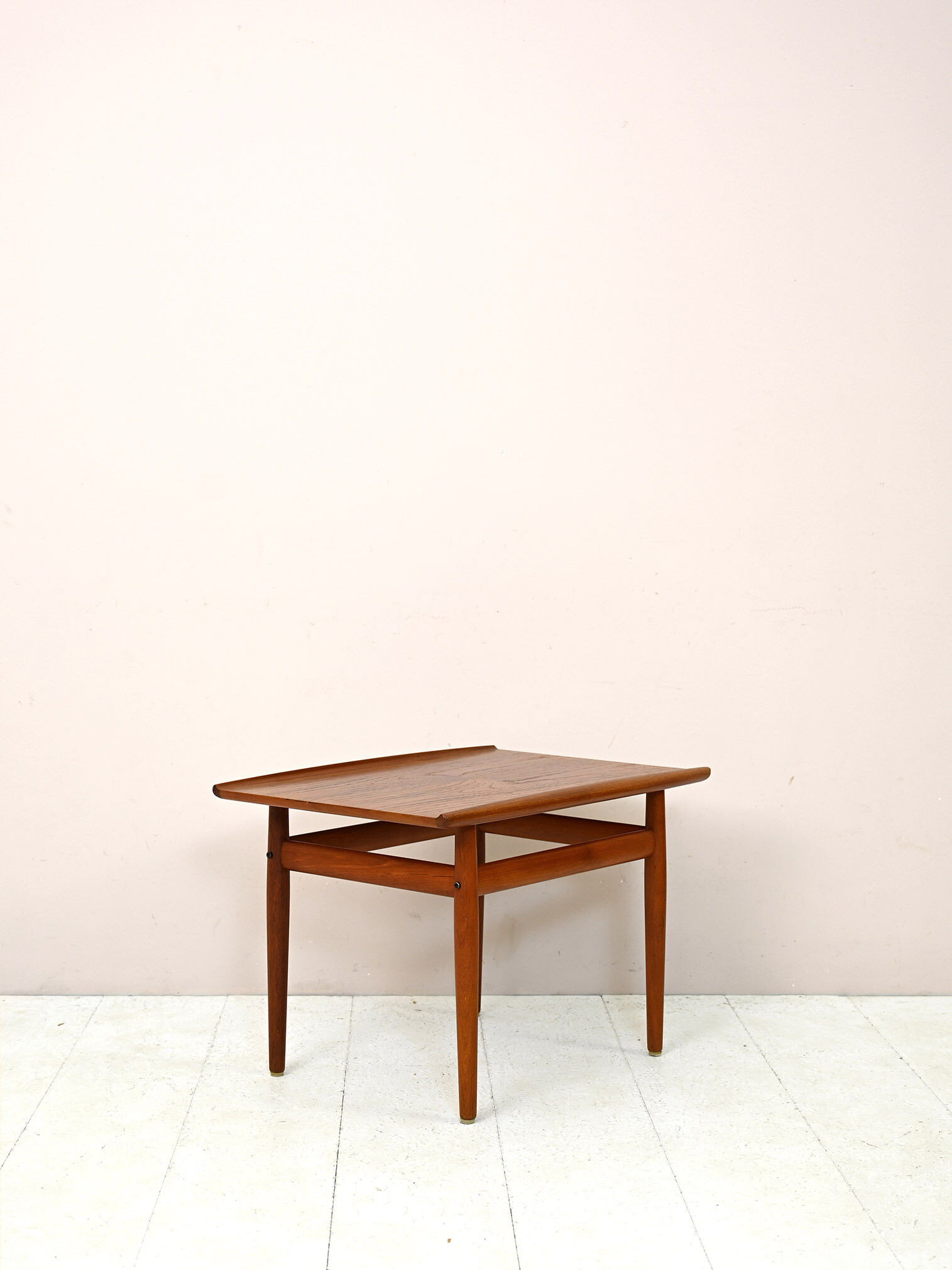 Scandinavian modern antique sofa table