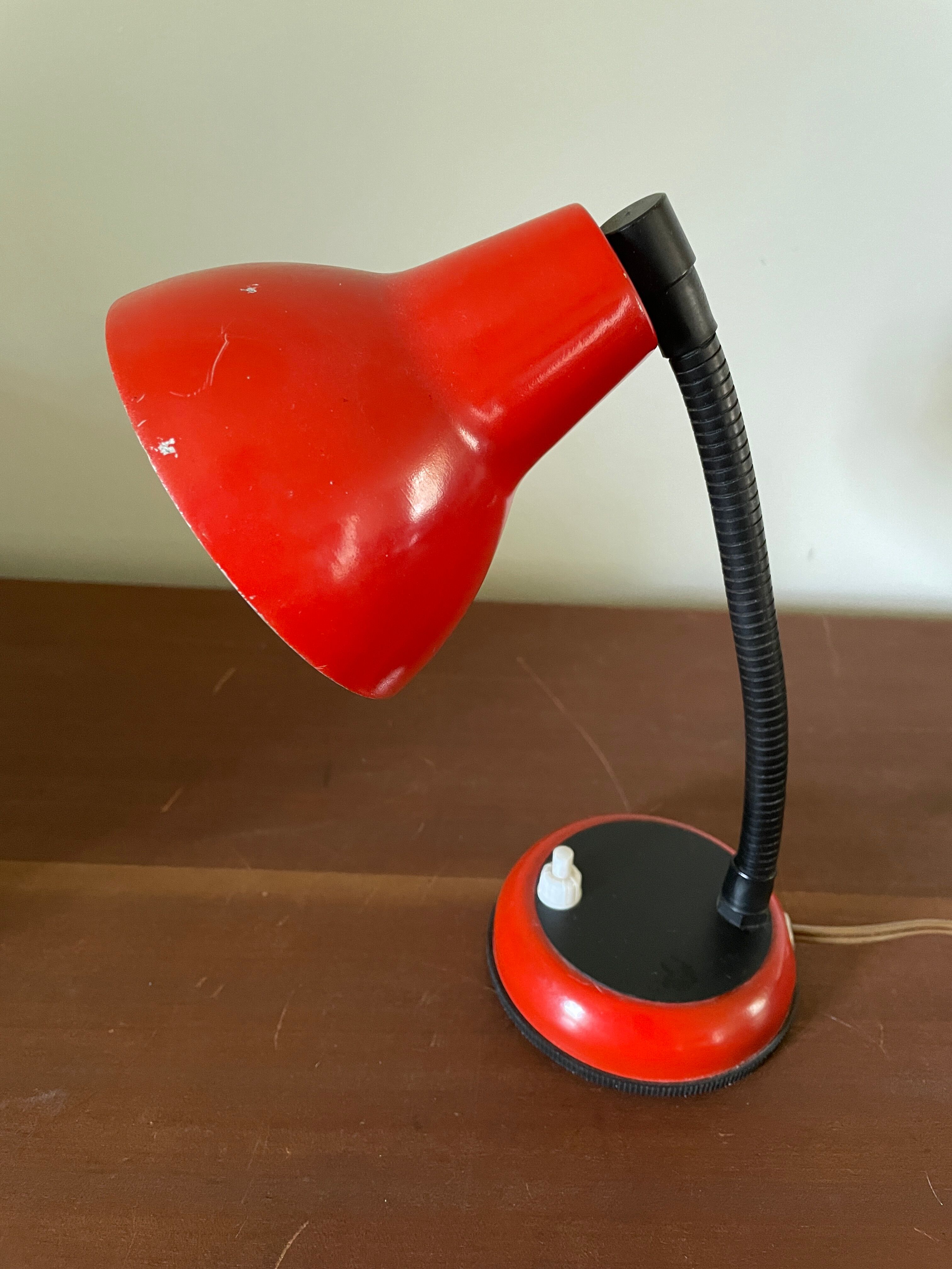 Red lamp
