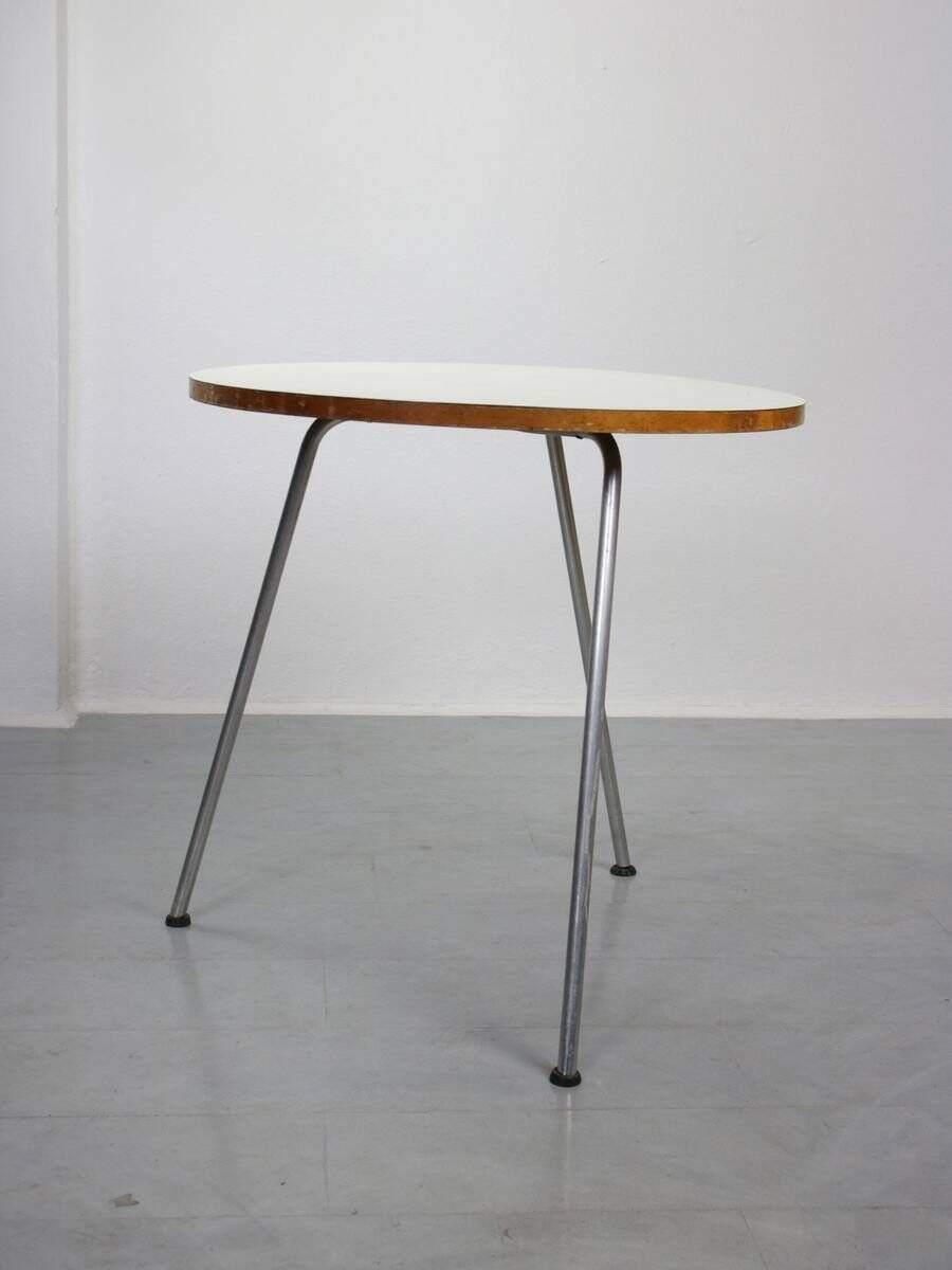 Mid-century Vertigo table