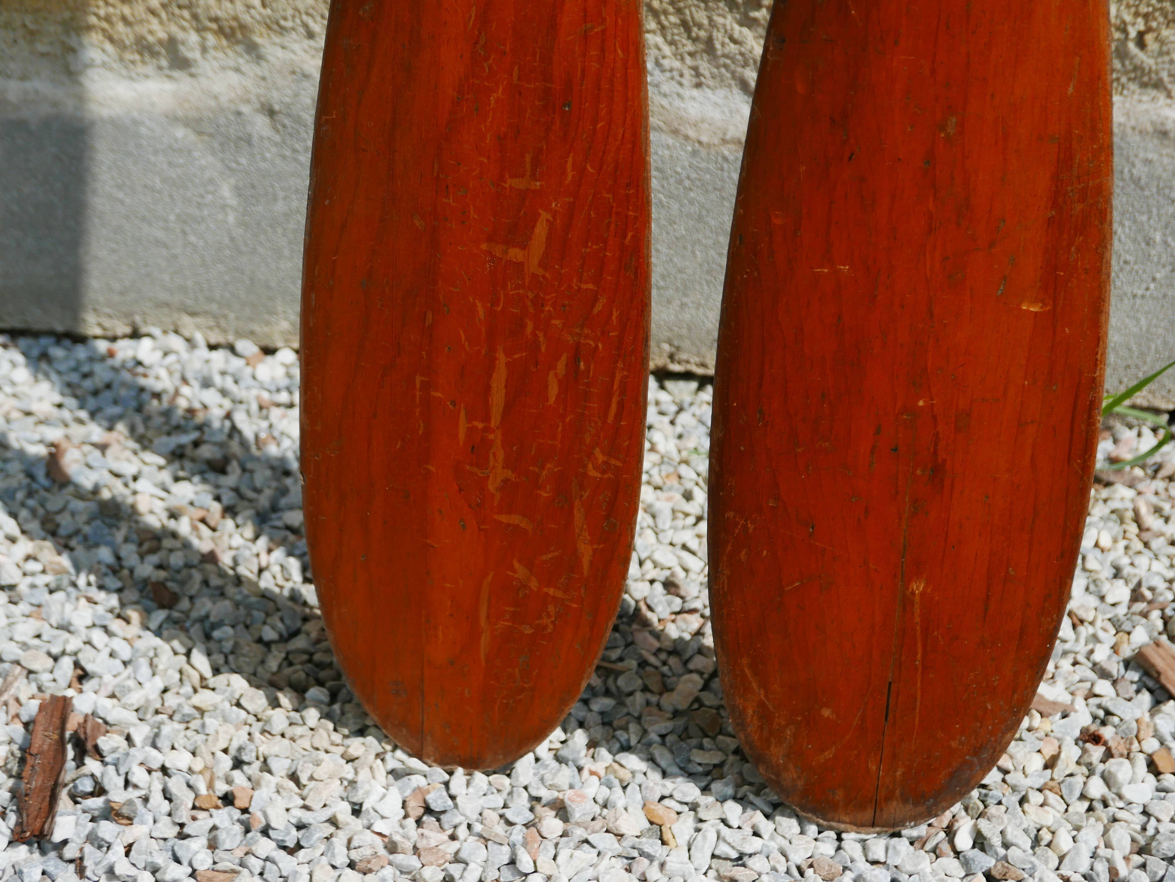 Double paddle-paddle old wooden