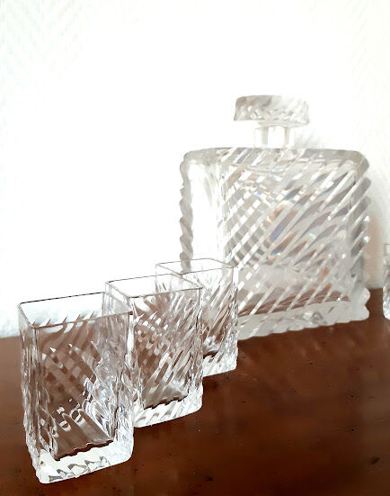 Art Deco cut glass whisky set