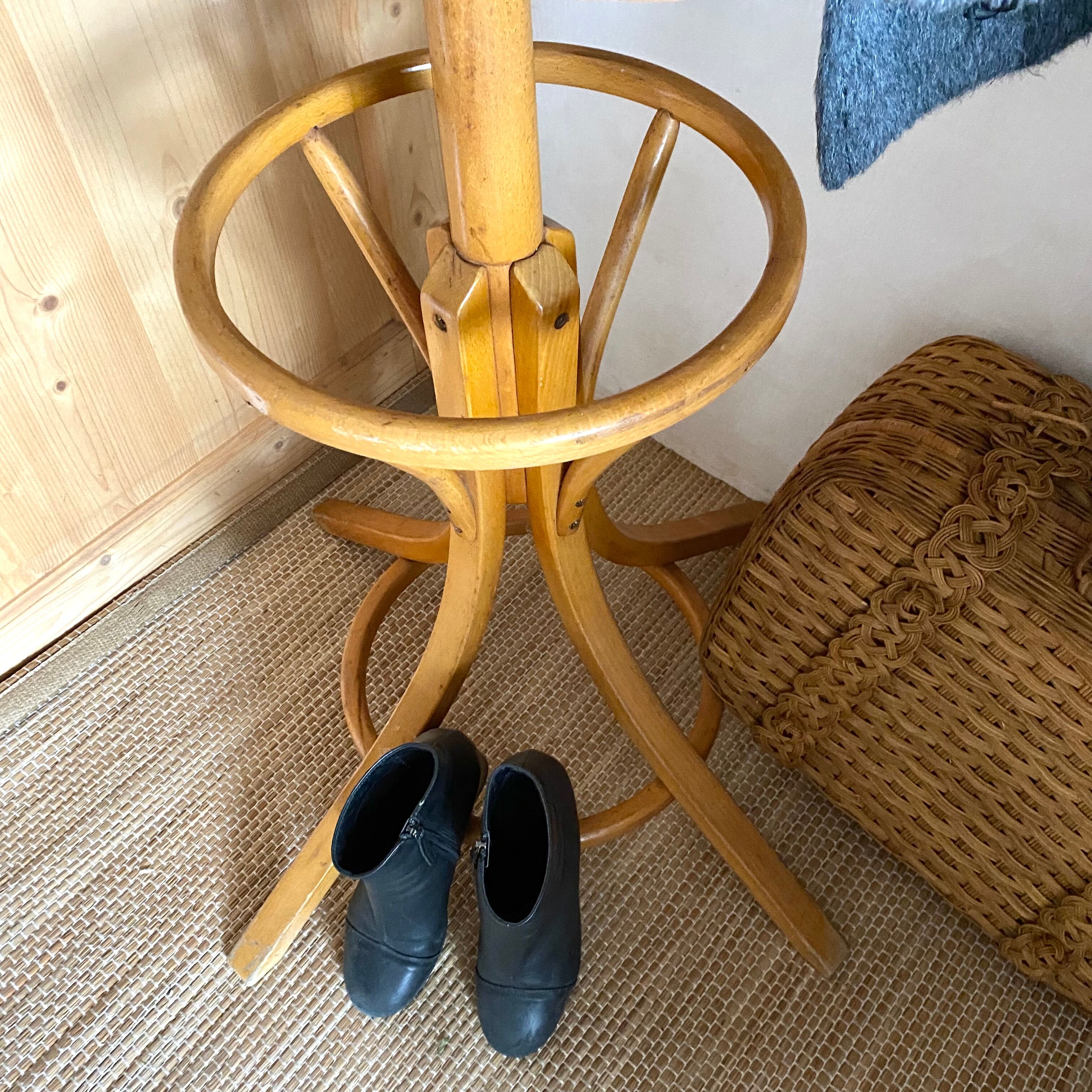Vintage parrot coat rack