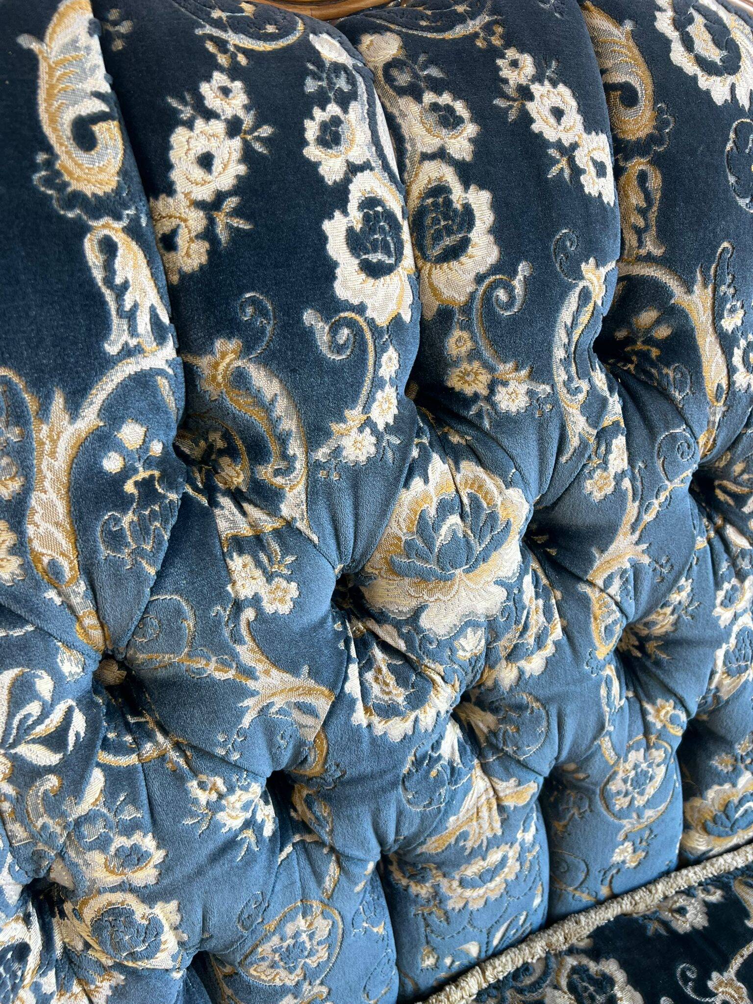 retro vintage baroque sofa