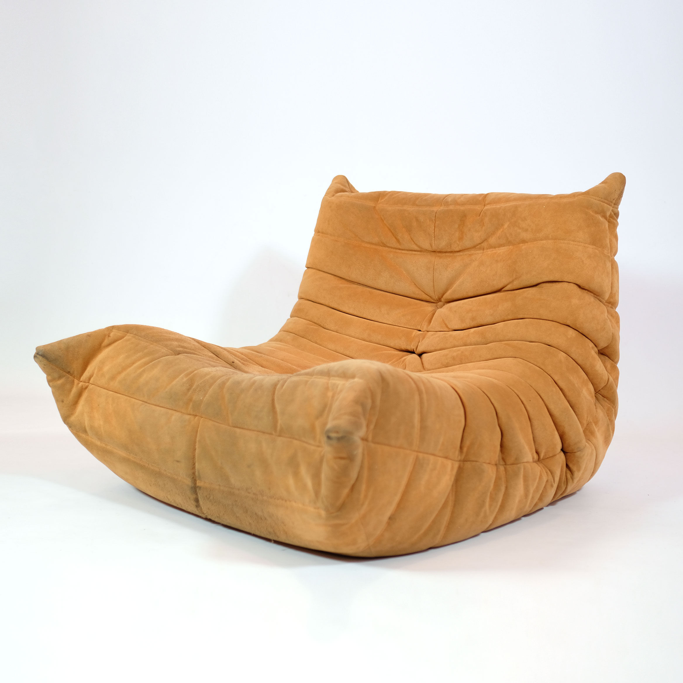 Chauffeuse Togo, Ligne Roset, 1960’s Selency