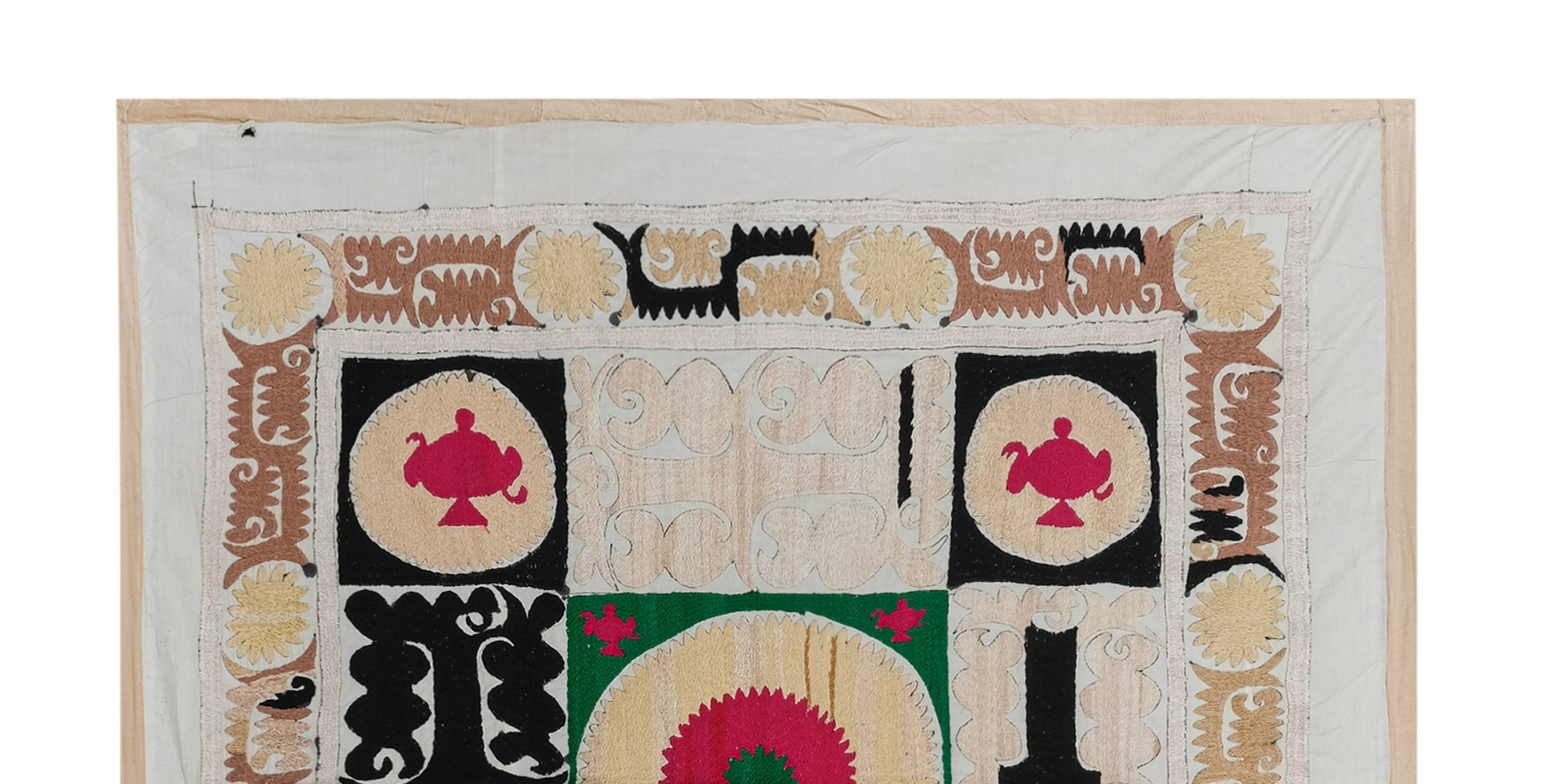 Hand knotted rug, vintage Turkish rug 128x130 cm
