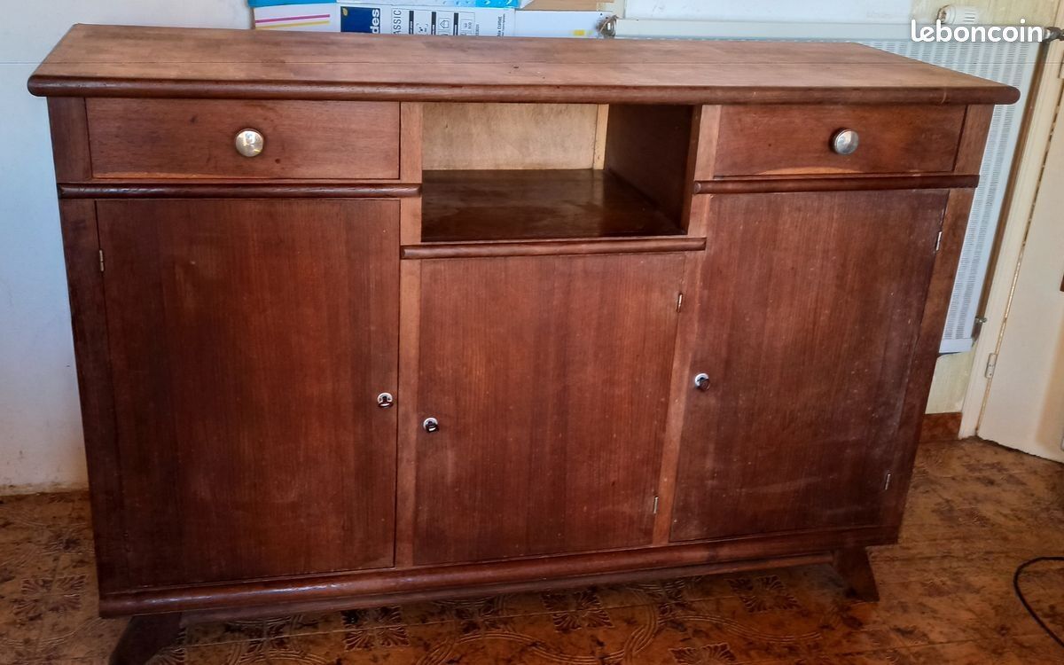 Vintage buffet
