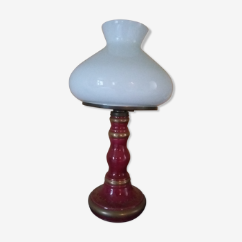 Lampe bordeaux avec dorures