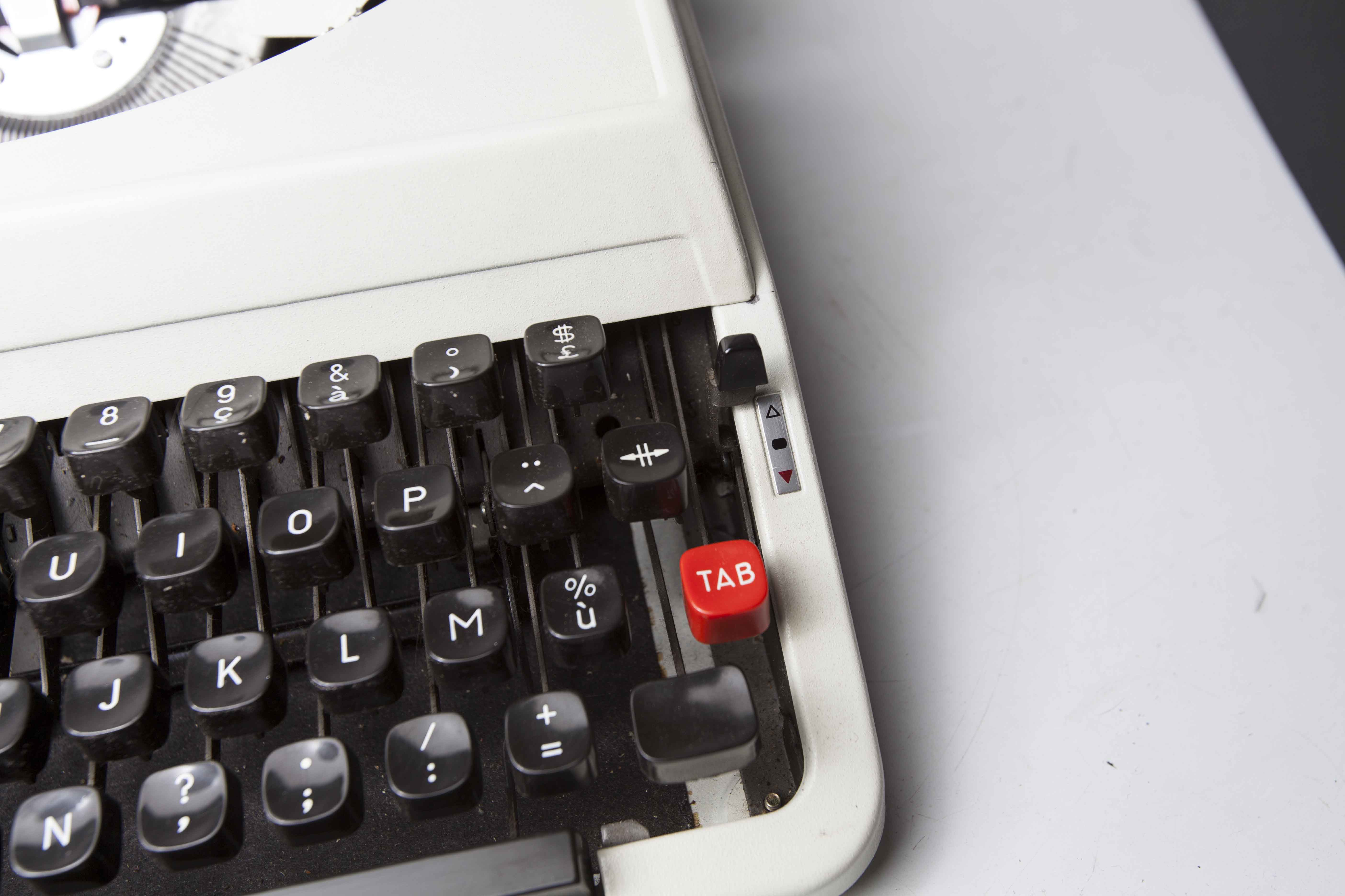 Royal Typewriter 203 1970 Japan