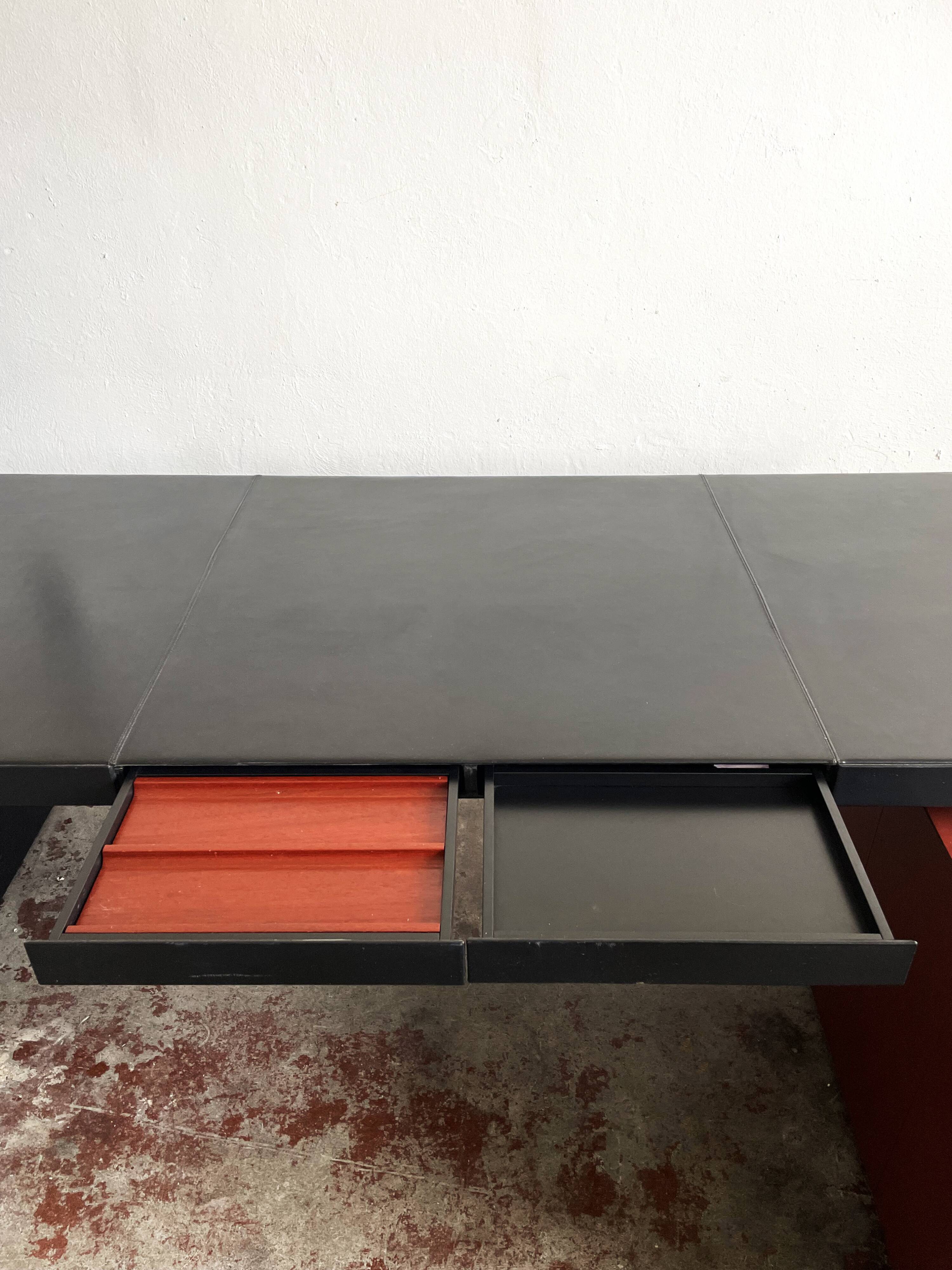 Bureau C.e.o. cube conçu par Lella & Massimo Vignelli pour Poltrona Frau, italie années 1990