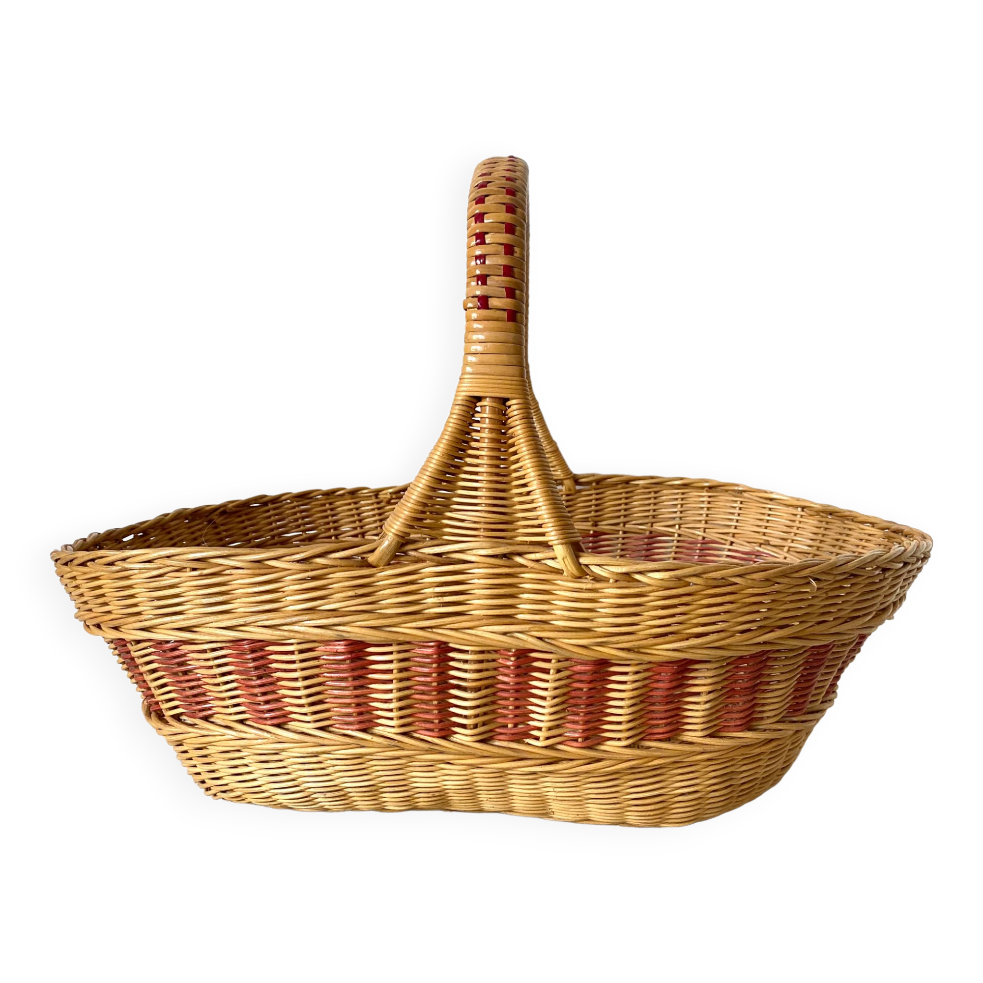 Two-tone woven wicker basket