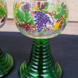 Lot de 4 grands verres à vin Roemer décor Bacchus