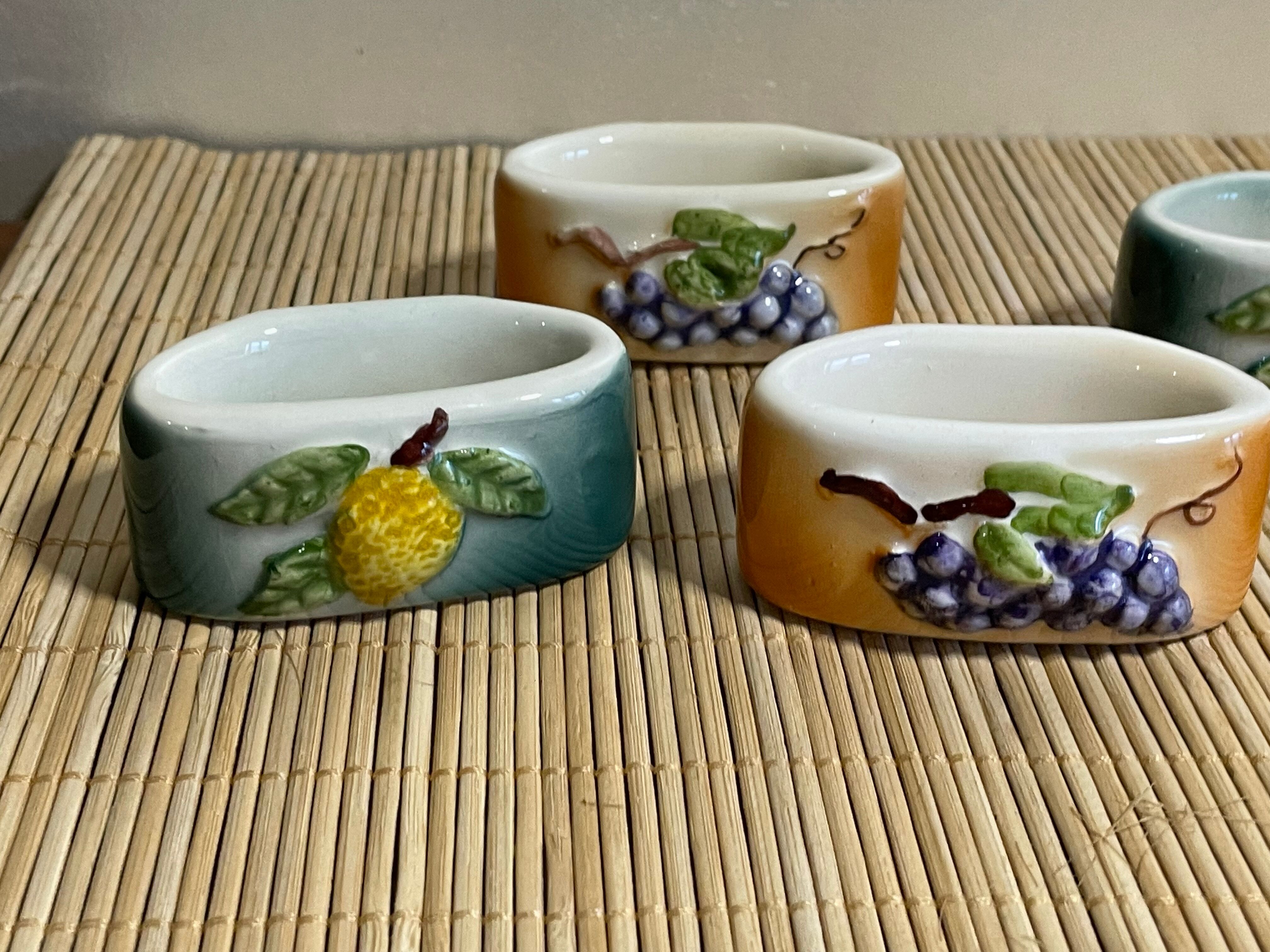 Ceramic napkin rings fruit décor