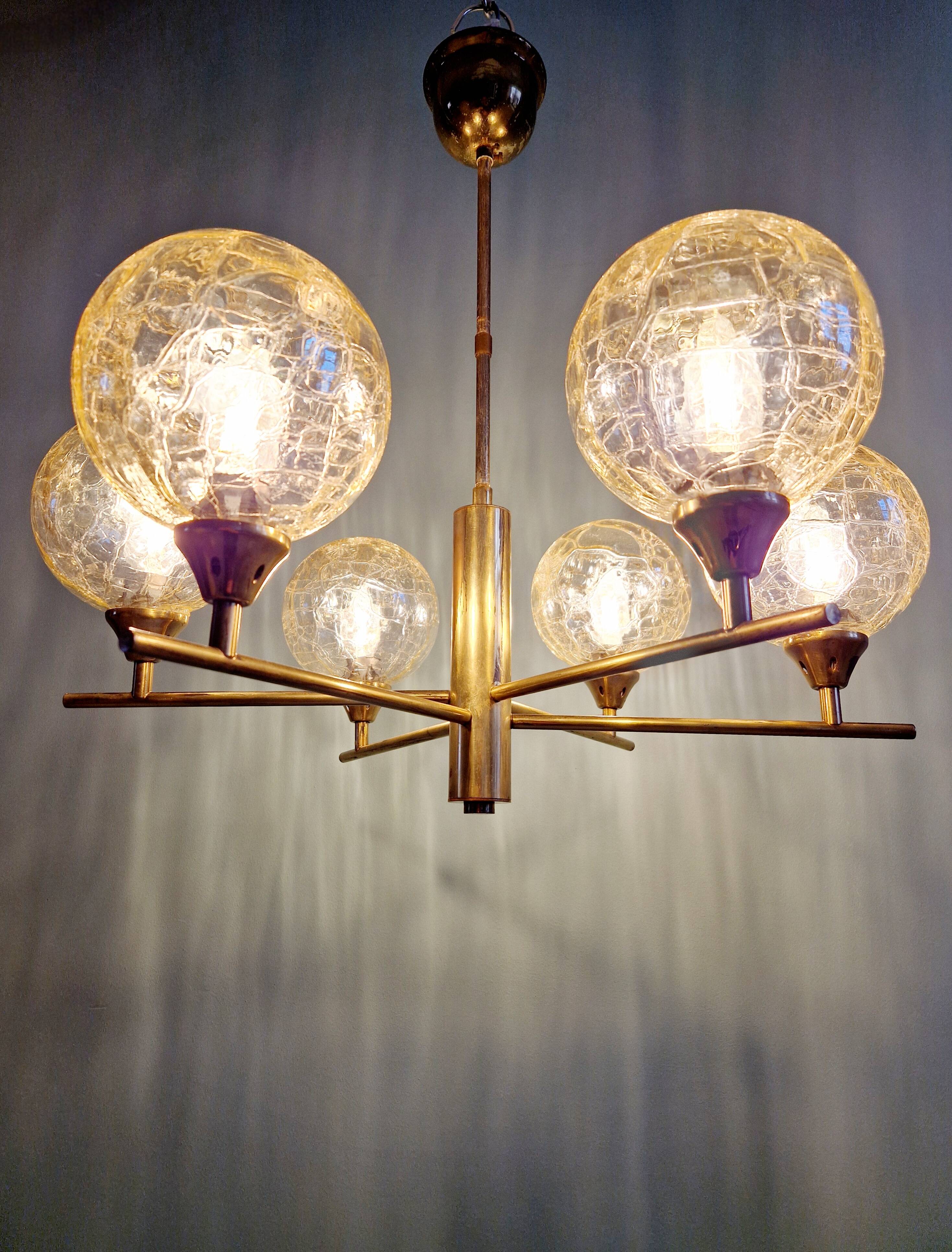 Brass chandelier with amber cracked glass globes, 1950s-60s