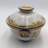 Covered earthenware pot