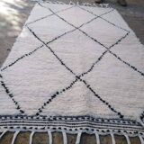 CARPET BENI OUARAIN 100% VIRGIN WOOL MAKES A NEW HAND