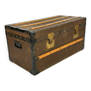 malle de voyage ancienne