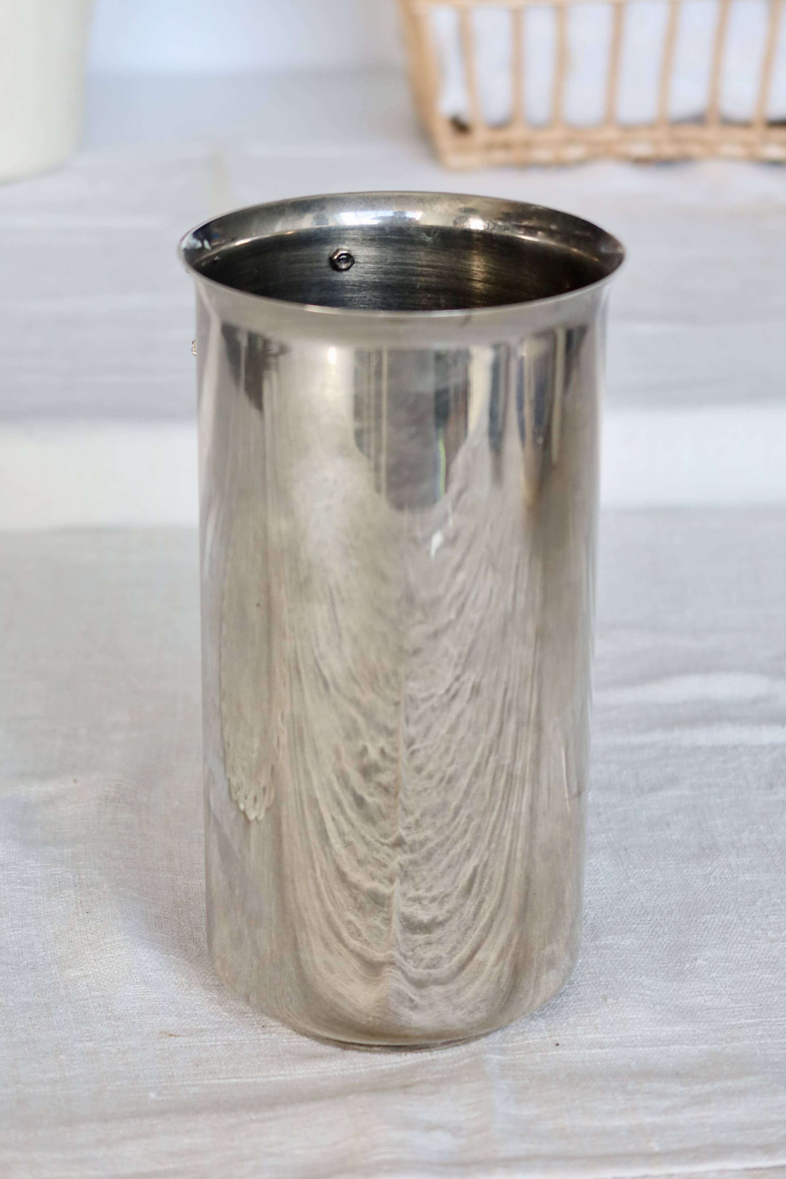 Vintage silver metal bottle holder – Cherry detail