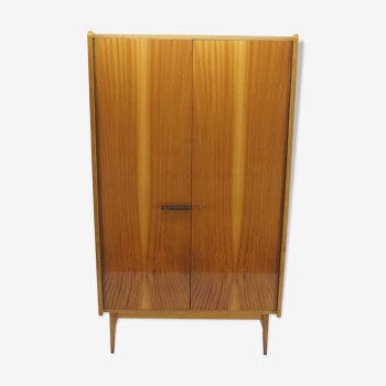 Armoire de František Mezulánik, Tchécoslovaquie 1960